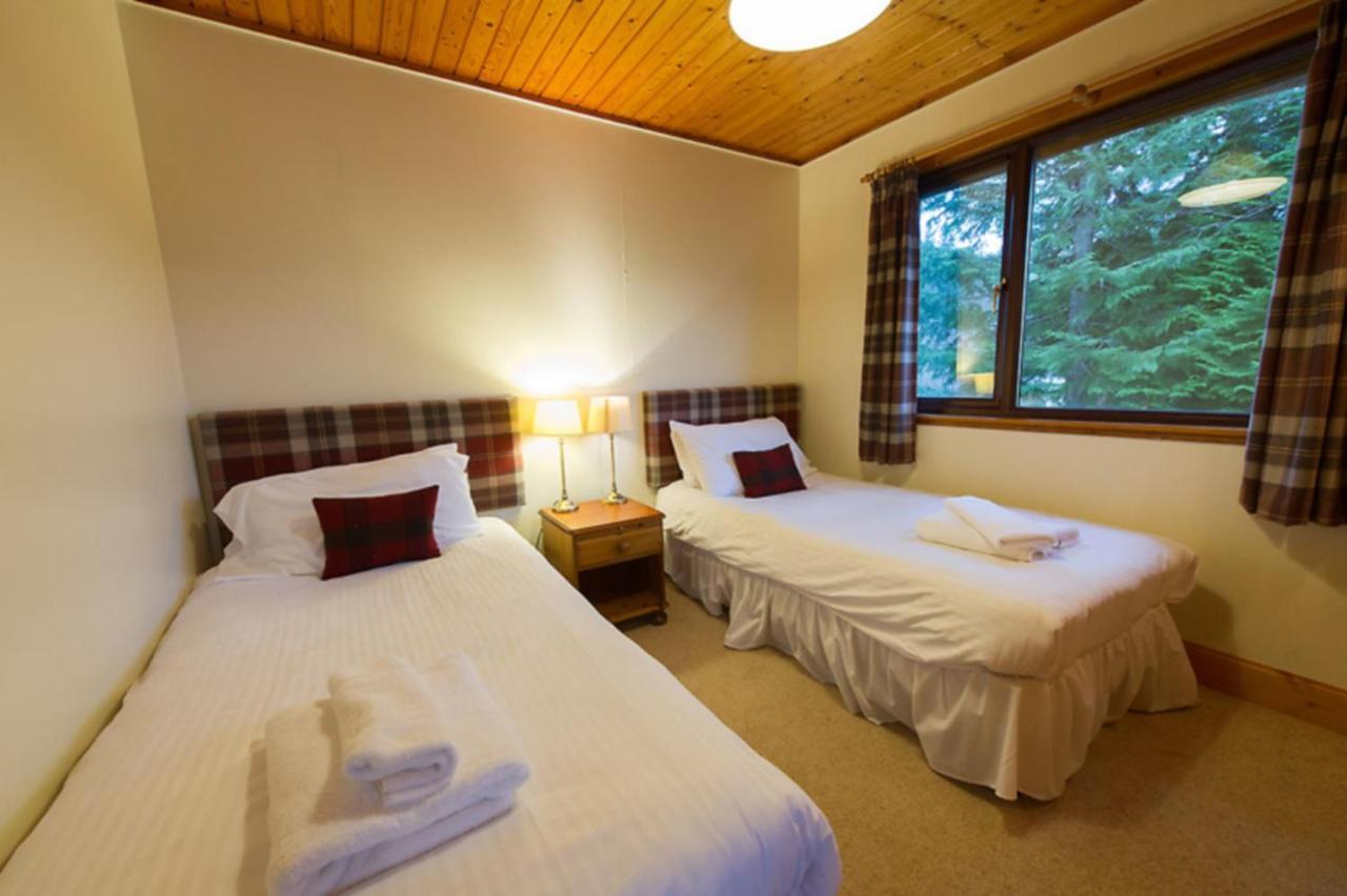 Eagle Chalet 克里安拉利 外观 照片